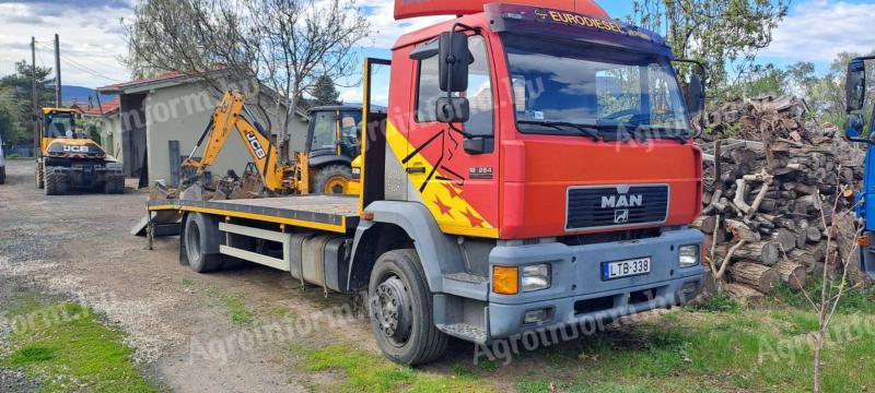 Transporter stroja MAN 18.264