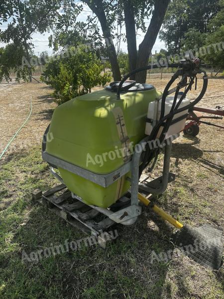 Axiálny ventilátorový postrekovač, závesný, taliansky