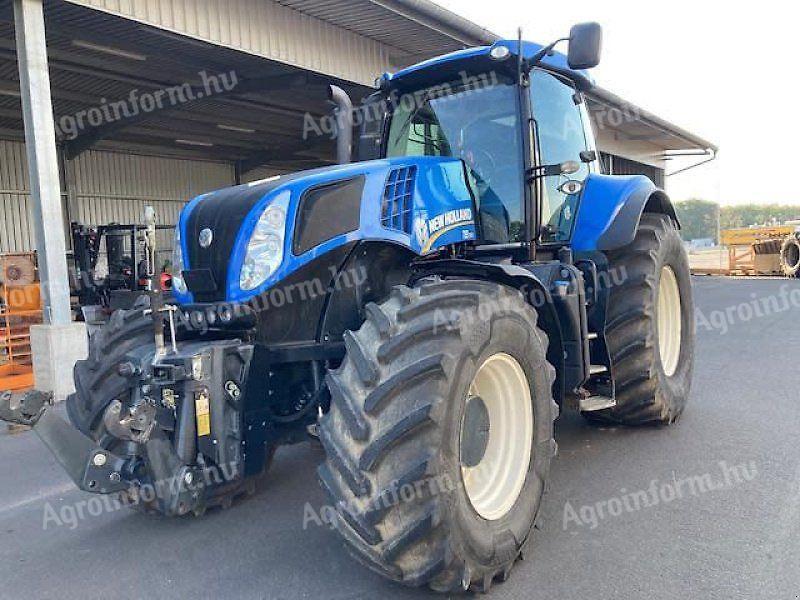 Traktor New Holland T8.330