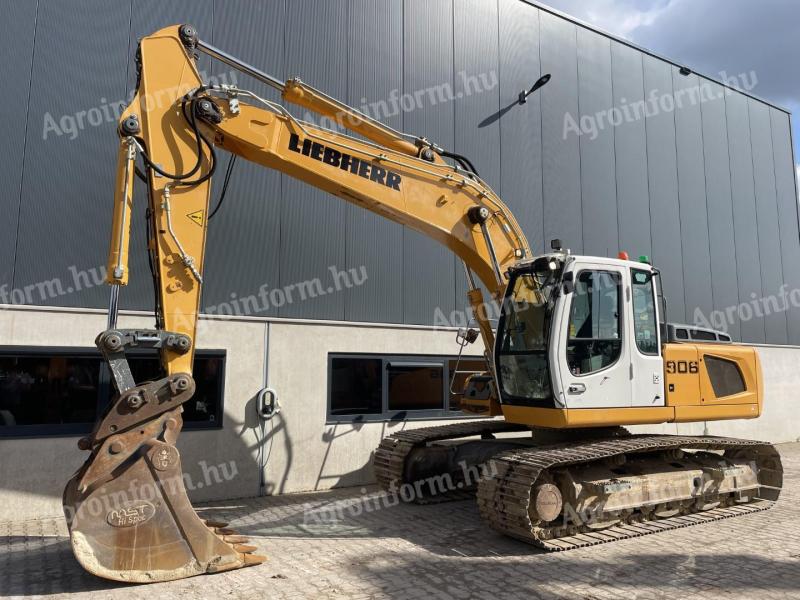 Liebherr R906C LC / 2011 / 14 500 óra / Lízing 20%-tól