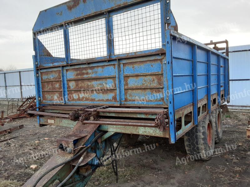 T088 manure spreader