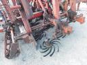 Rotary tine seedbed preparation steering wheel