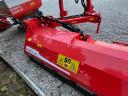 Maschio Gaspardo Giraffa XXL 260SE seitlich verschobener Halmbrecher