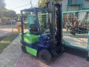 Toyota 1.5 ton diesel forklift for sale (V-3264)