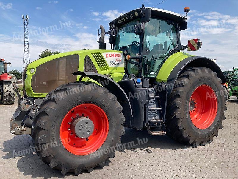 CLAAS Axion 930 CEBIS tractor