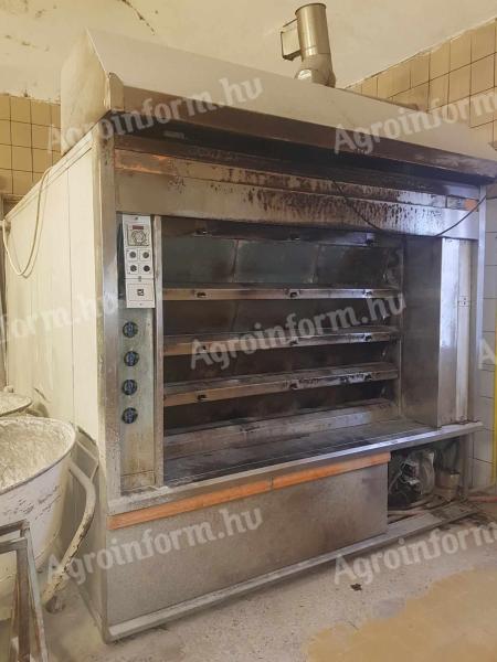 Áron below baking machines for sale