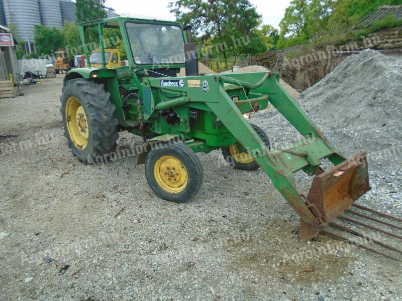 Tractor, tractor cu încărcător frontal