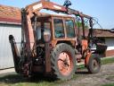 MTZ-80 mit KCR 4010-Lader