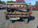 Mengele ES 35 N type 3.5 tonne, 2 recumbent spiral roller fertiliser spreader