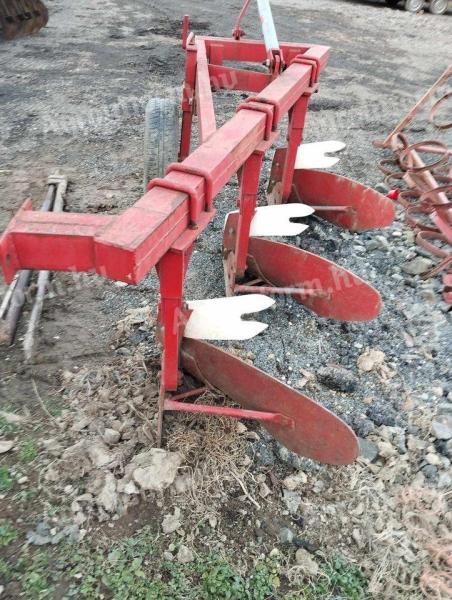 3 head bed plough for sale