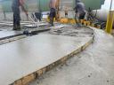 Production of industrial floors, subfloors, concrete floors