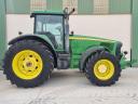 John Deere 8120