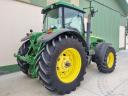 John Deere 8120