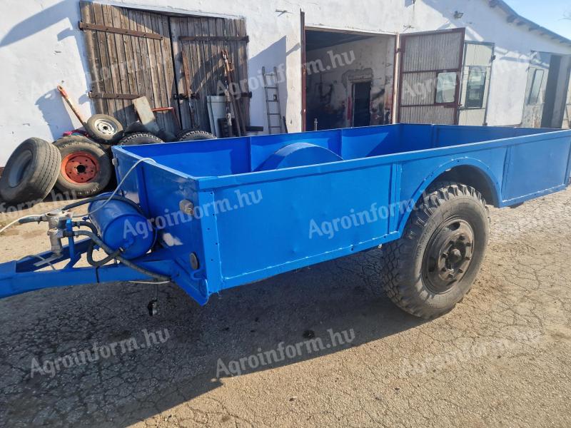 Single axle trailer