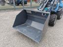 Multione 8.4 SK - Loader with extras - Fertilizer fork - Soil bucket - Royal Tractor