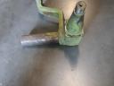 602270.0 Stub axle for Claas Dominator combine