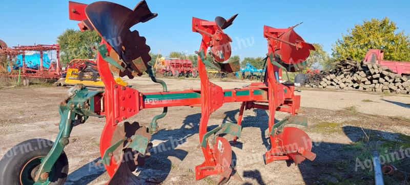 Vogel & Noot 4 head rotary plough