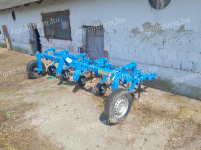 Omikron 4 row row cultivator