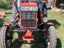 1988 Belarusian Mtz 80 cu remorcă