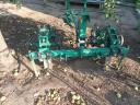 Row cultivator