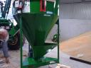 M-ROL Vertical feed mixers in different sizes from 500 kg to 5000 kg