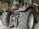 Ciągnik Massey Ferguson 5711