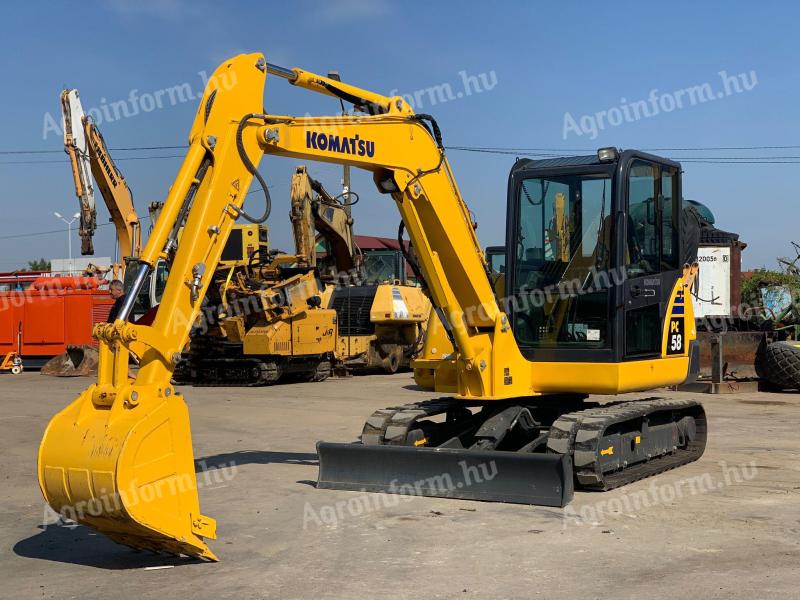 Rýpadlo Komatsu PC58-8 s gumovým řetězem