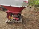 Fertilizer spreader