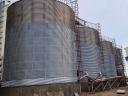 Crop storage silos