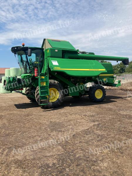 JD W650 kombajn