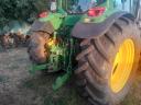 John Deere 6230