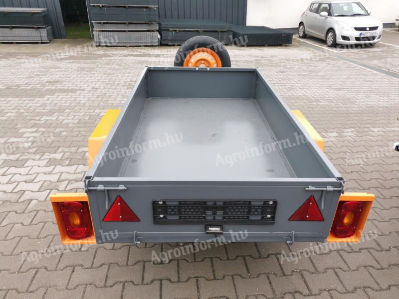 New trailer (100x180 cm) available from 50.000 Ft