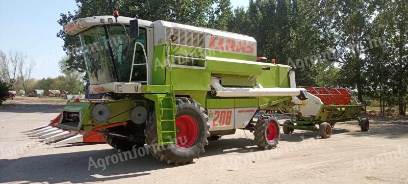 Claas Mega 208