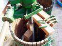 Grape crusher, sutu for sale in Eger