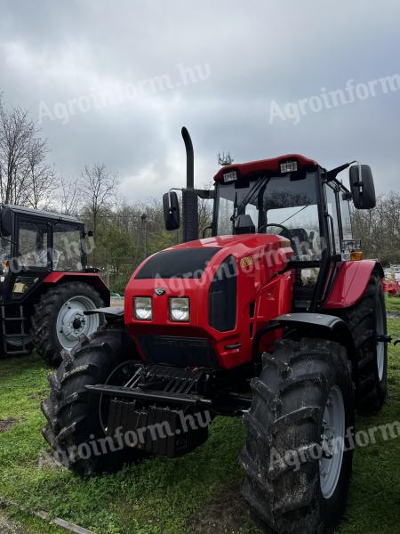 MTZ 1221.3 tractor