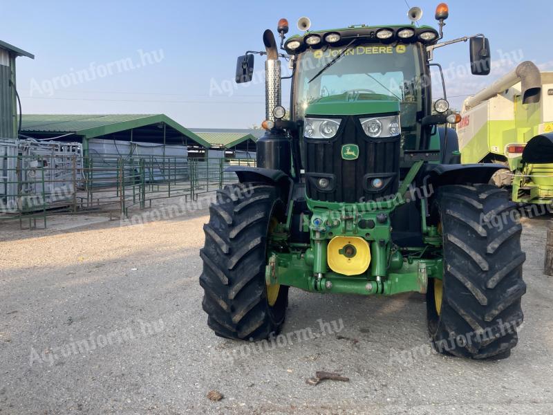 John Deere 6195R