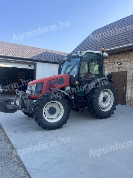 Hattat A110 Traktor