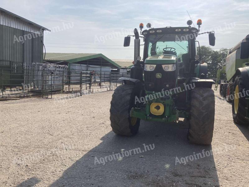 Traktor John Deere 6195R