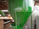 M-ROL Vertical feed mixer with 7.5 m capacity auxiliary tine, convenient, fast working