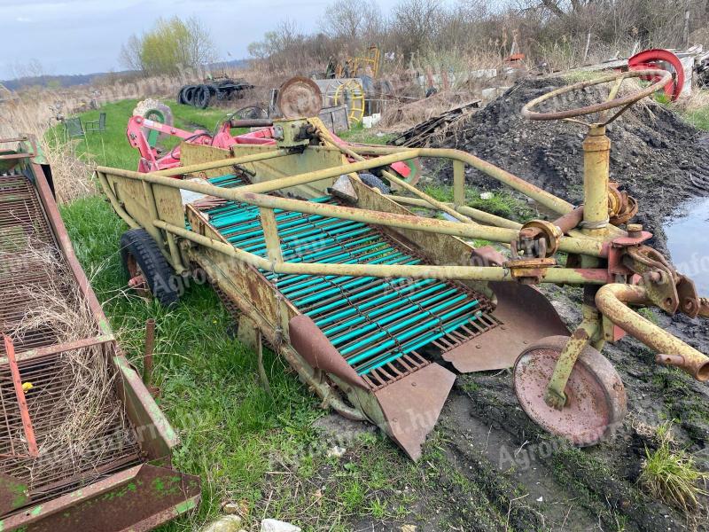 FORTSCHRITT 2 ROW CARROT SHAKER, POTATO MASHER