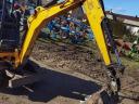 JCB 8018 CTS mini bager 1,8 tona