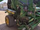 John Deere V451R baler