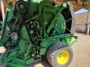 John Deere V451R baler