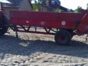 JF AV 40 TIP 4-tonne manure spreader