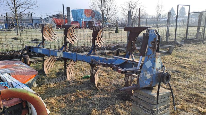 Överum 4 head rotary plough