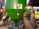 M-ROL feed mixer with grinder and weighing scale, 2000 kg