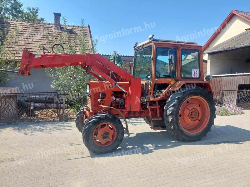 Traktor MTZ-82 na prodej