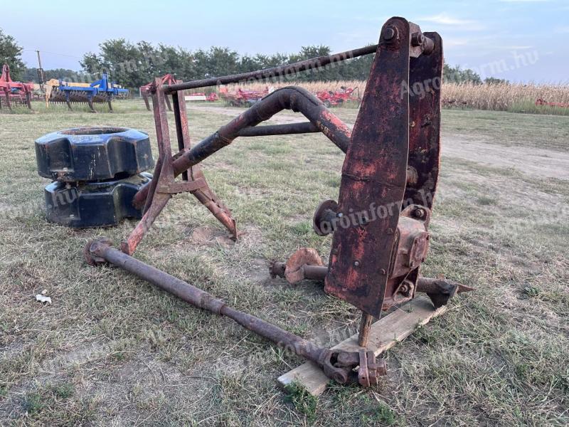 Fabrica de foraj, gaura de foraj, foraj de pământ după tractor