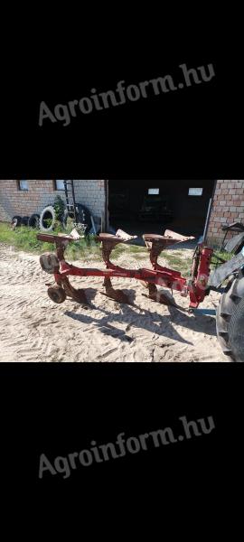 For sale a 3 head Vogel Noot rotary plough