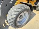 Volvo L25B compact loader